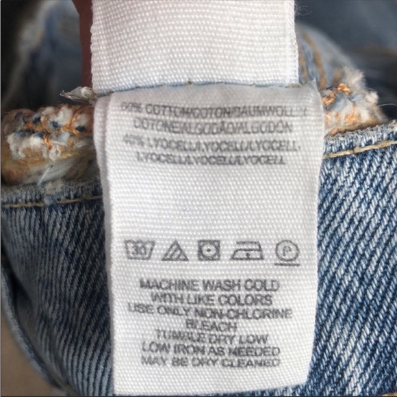 FREE PEOPLE JEANS. - Picture 9 of 9